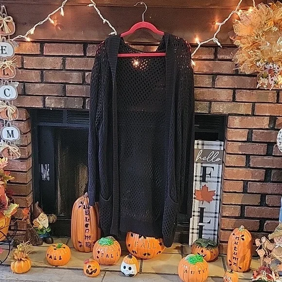 Pretty Jeanne Pierre cardigan black . Sixe 2X - Picture 1 of 4